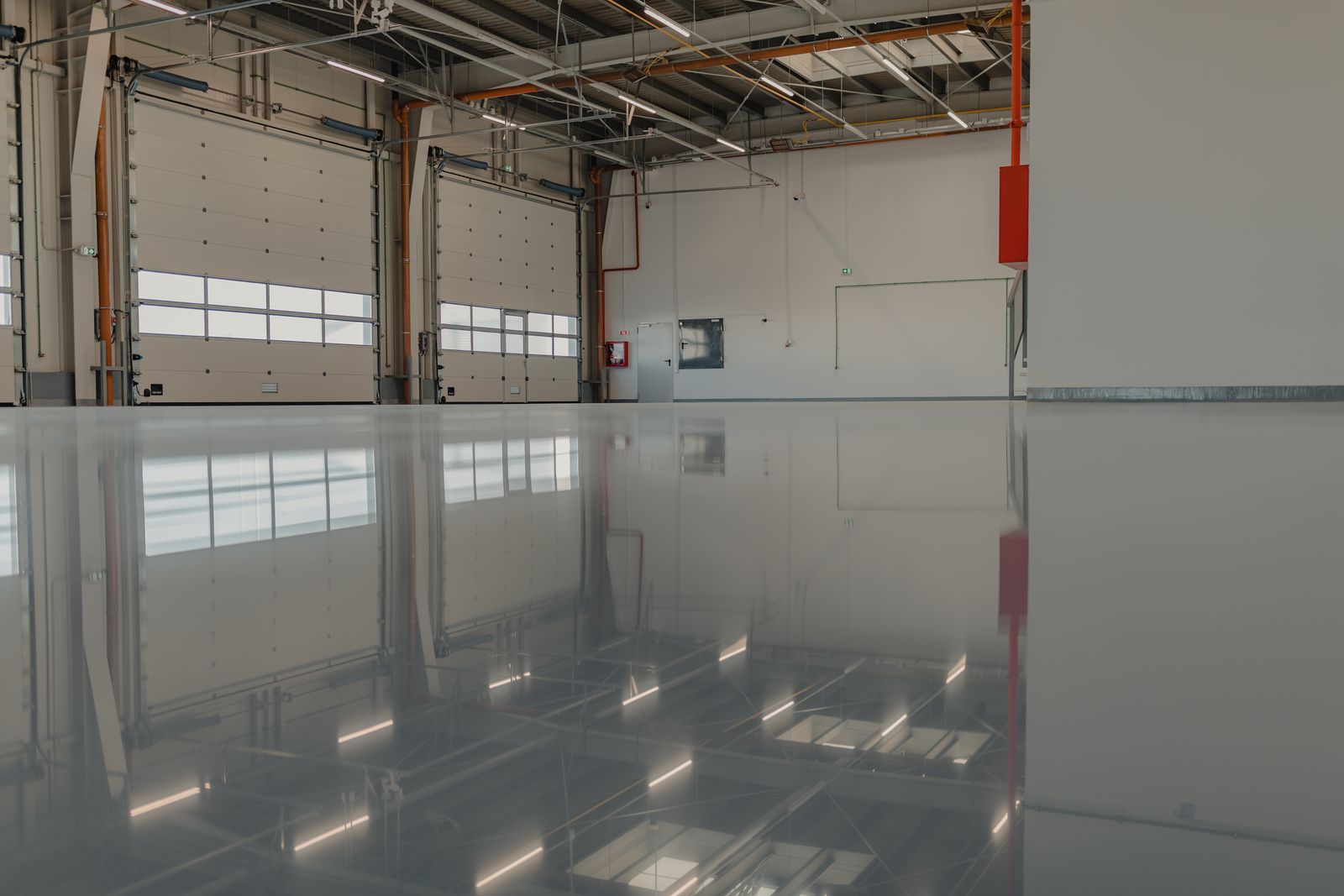 Reflective commercial epoxy floor